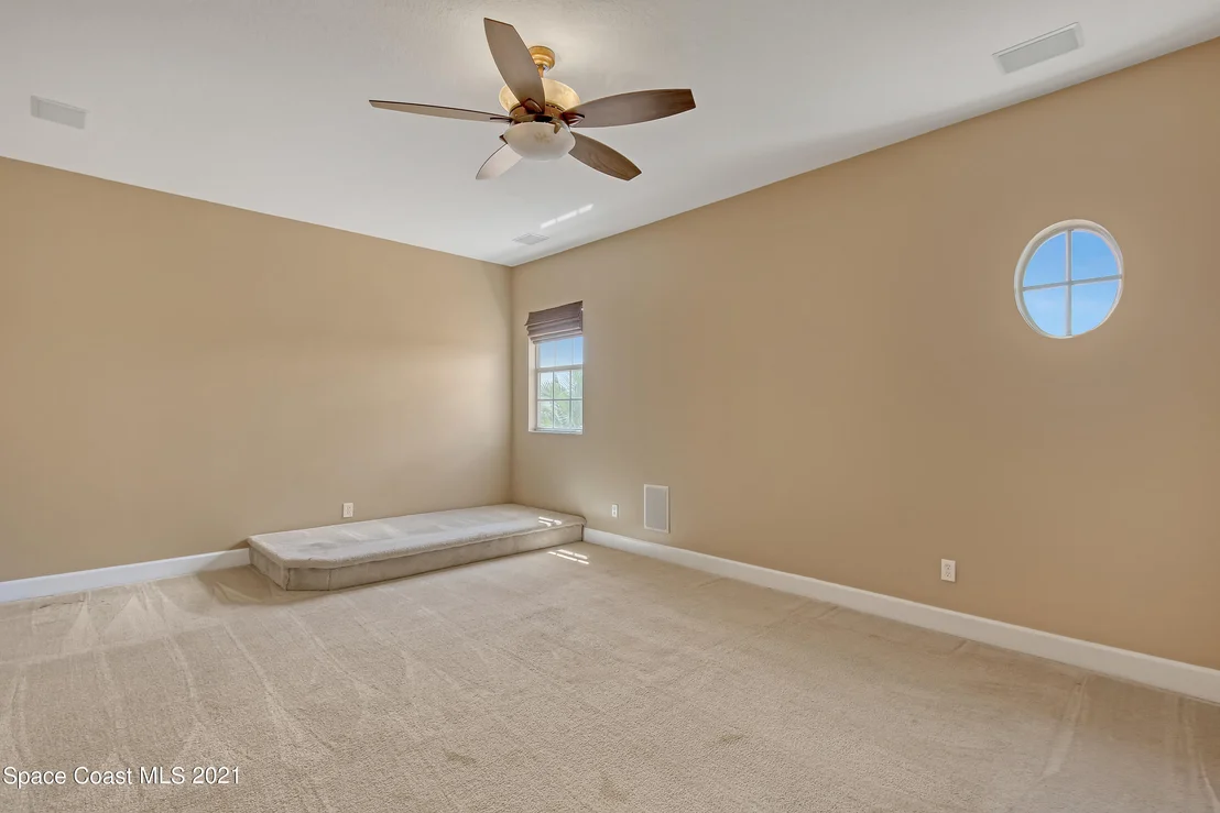 Photo of 3266 Peninsula Circle