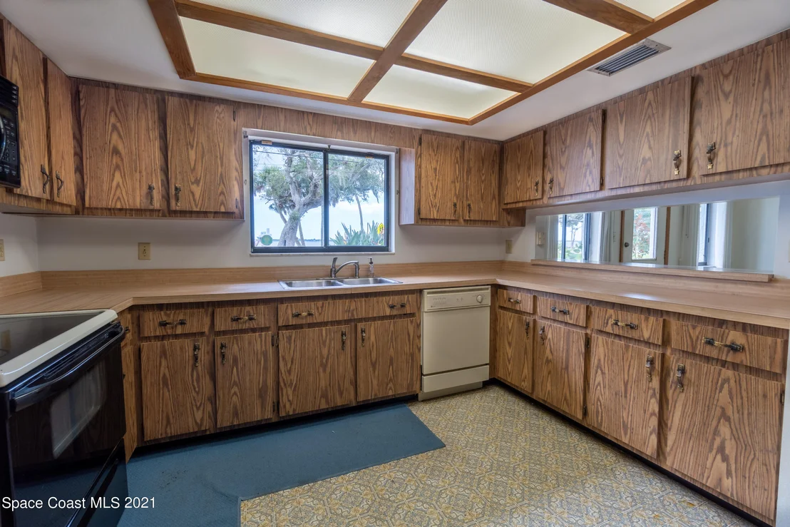 Photo of 4235 Indian River Drive