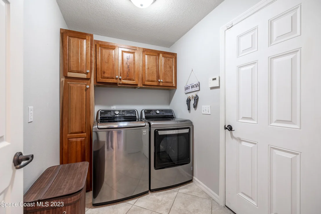 Photo of 1660 Whitman Drive