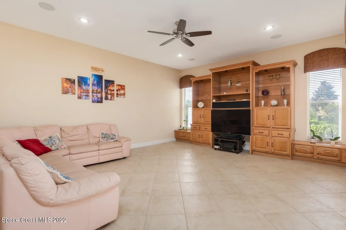 Photo of 4270 Stoney Point Road