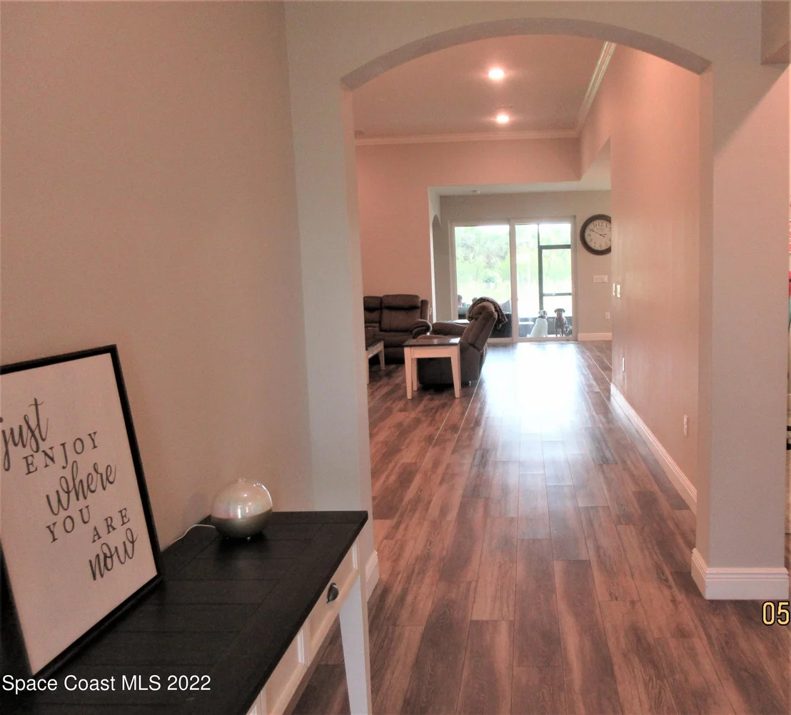 Photo of 8336 Laguna Circle