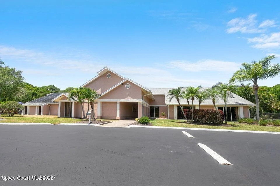 Photo of 890 Shaw Circle