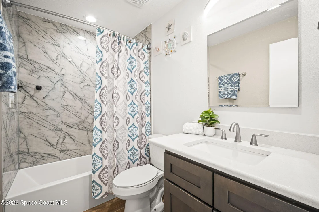Photo of 500 Seabreeze Drive