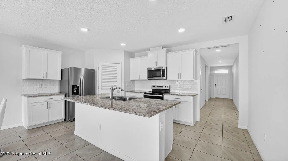 Photo of 7114 Topaz Drive