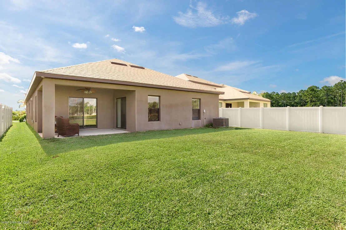 Photo of 1243 Musgrass Circle