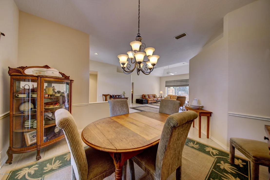 Photo of 2258 Mockingbird Lane