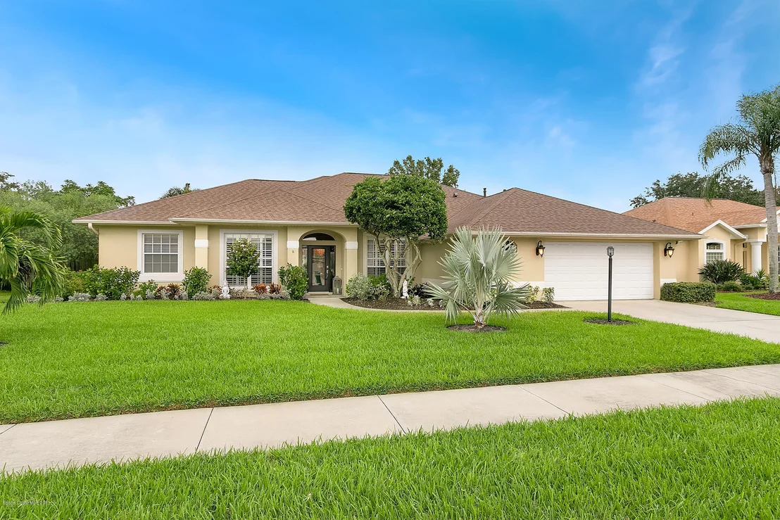 Photo of 6017 Arlington Circle