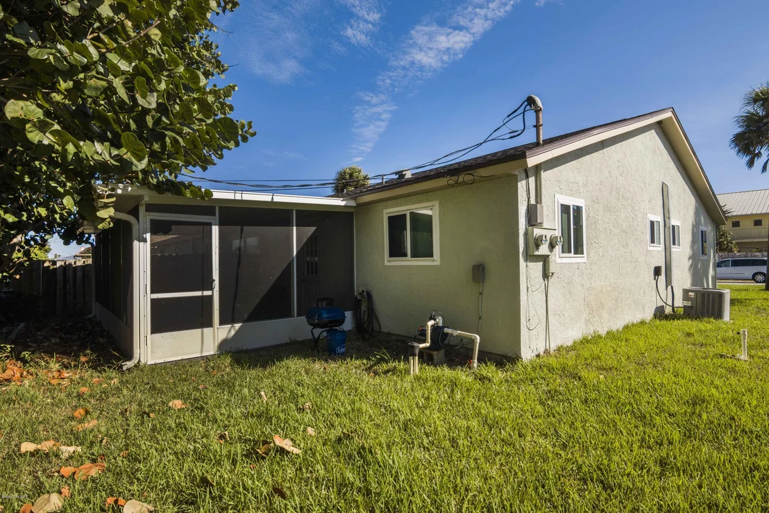 Photo of 782 Ocean Drive