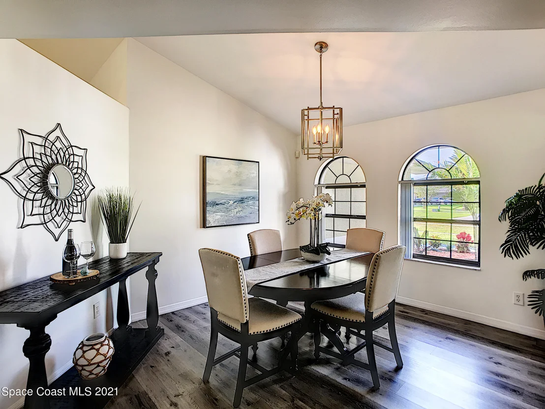 Photo of 1200 Tuckaway Drive