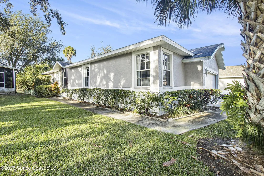 Photo of 1633 Derby Lane