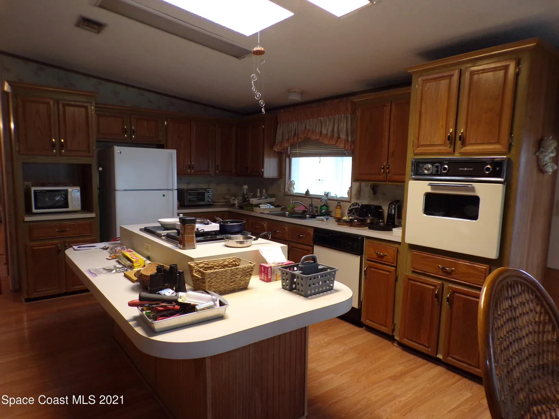 Photo of 1017 Dracena Drive