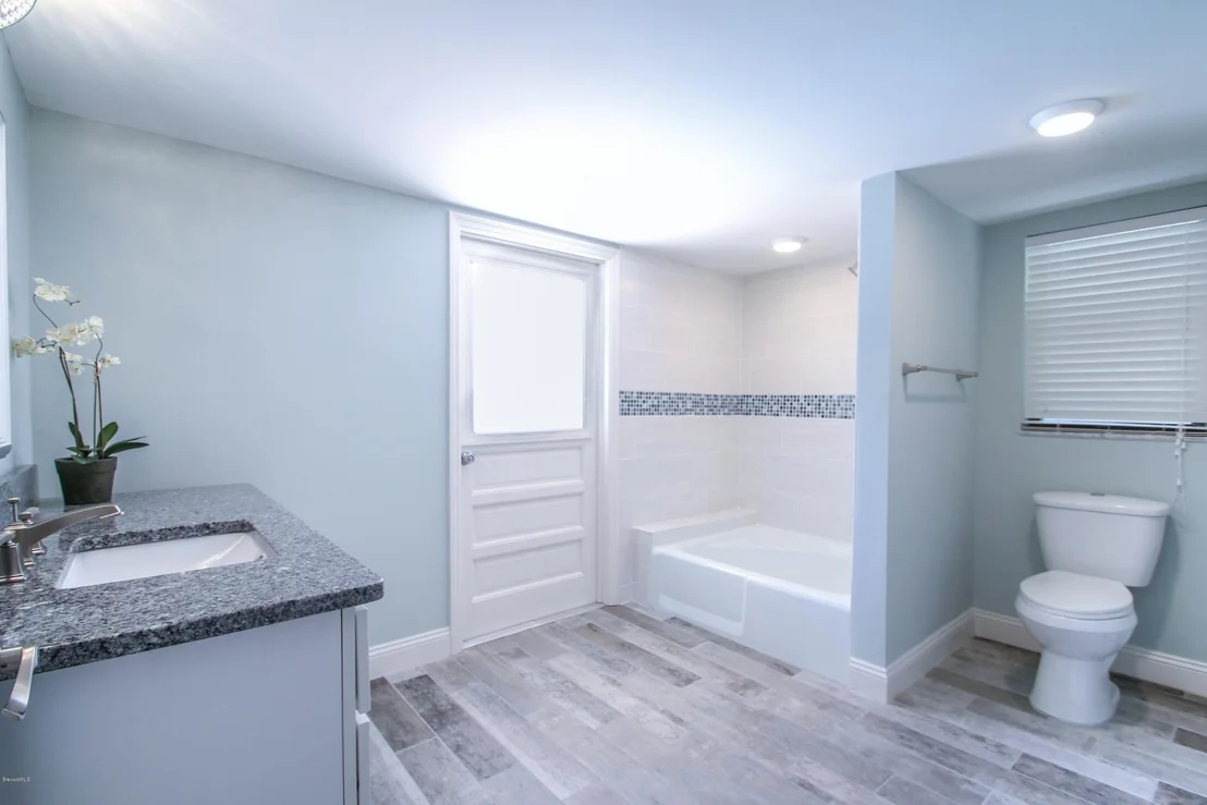 Photo of 465 Seabreeze Drive