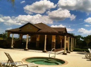 Photo of Unit 105 at 830 Luminary Circle
