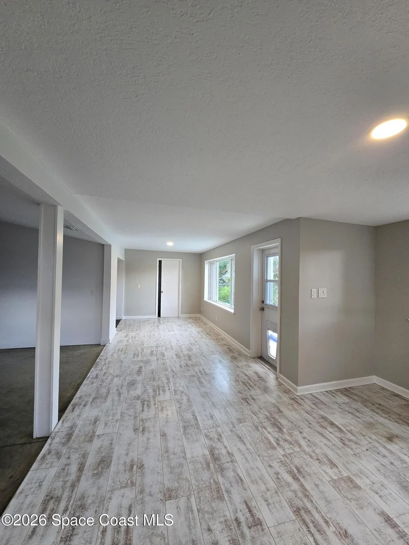 Photo of 340 Avenida Del Sol