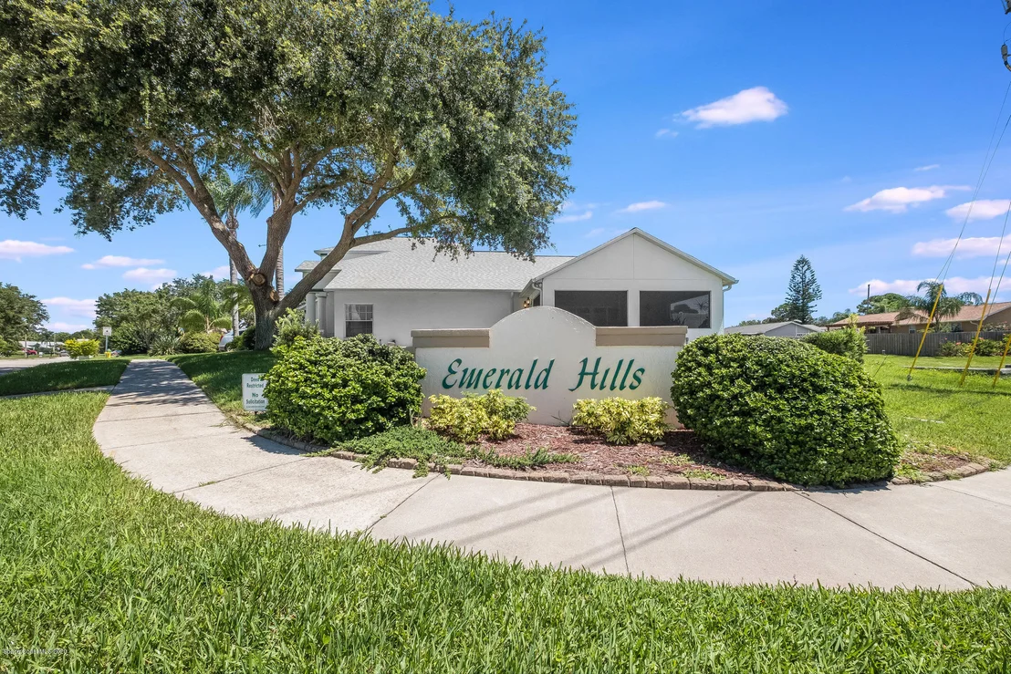 Photo of 812 Topaz Drive