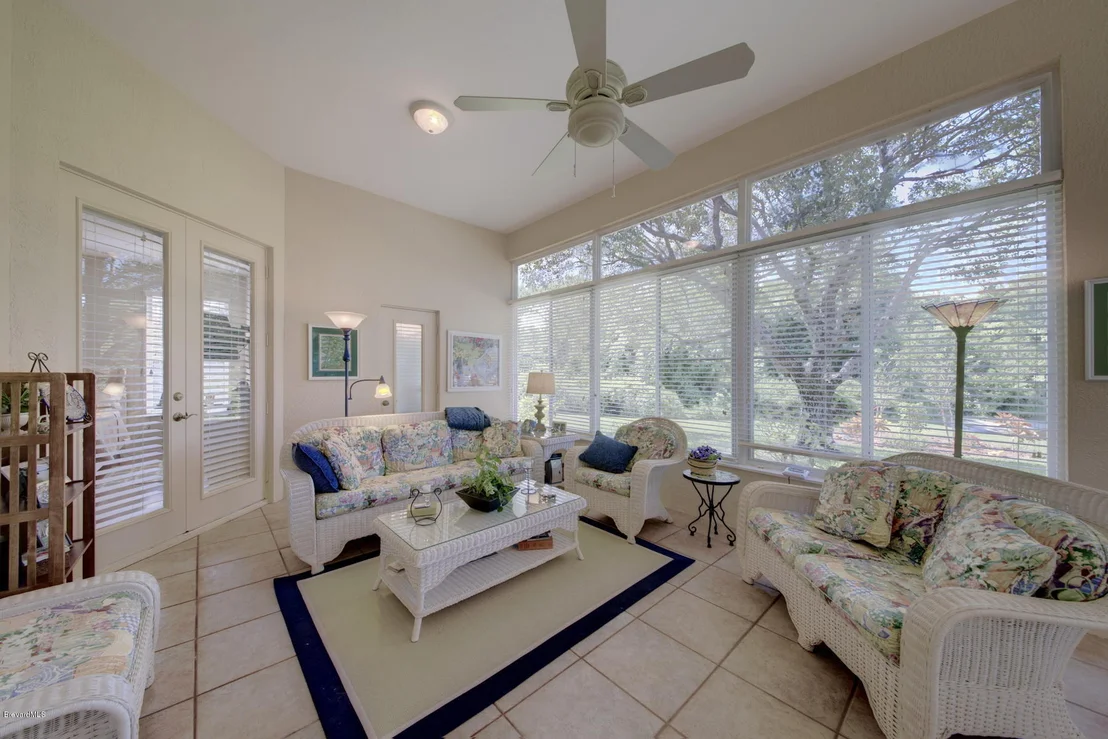 Photo of 924 Wimbledon Drive