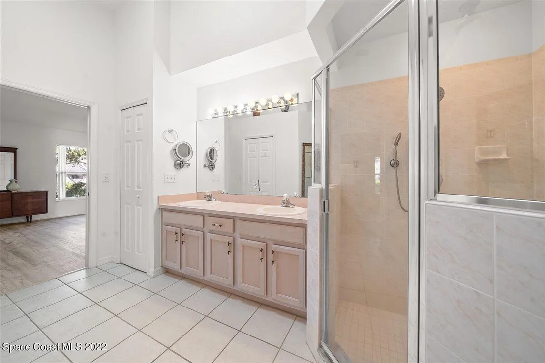 Photo of 7600 Candlewick Drive