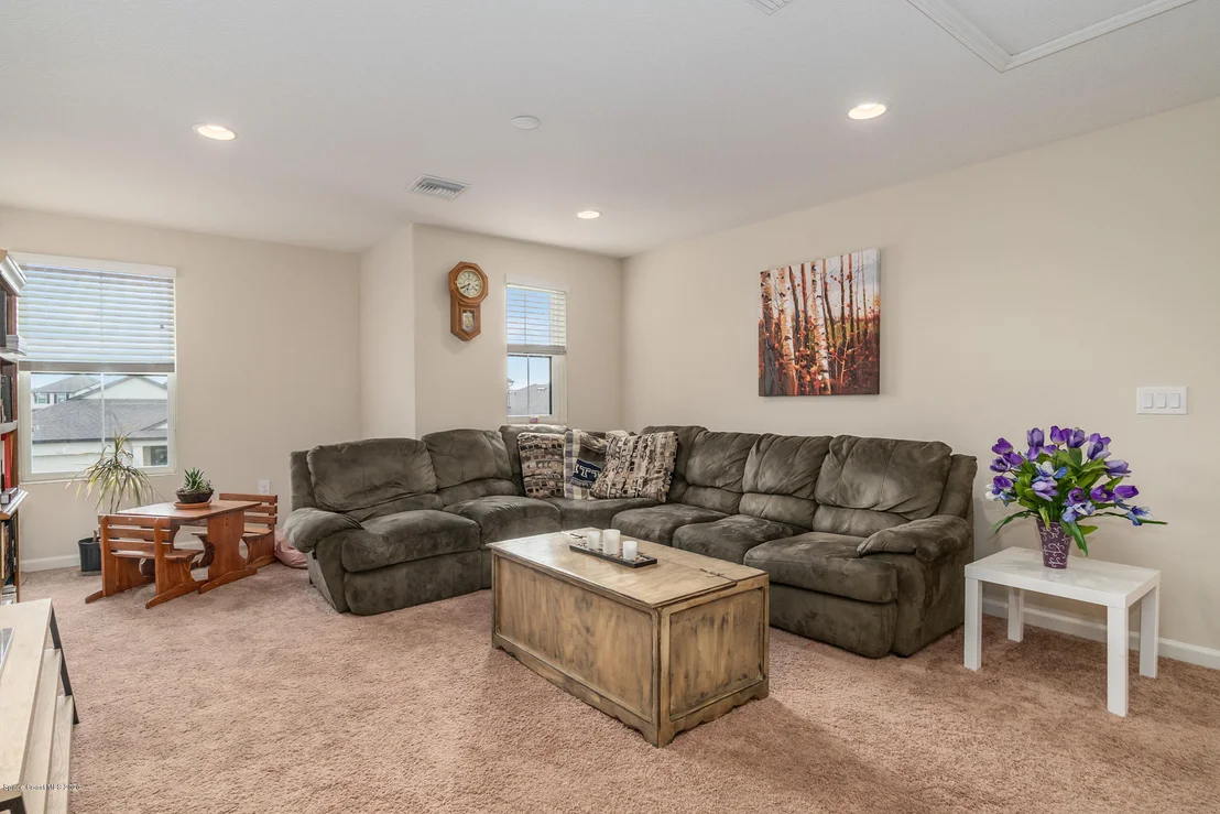 Photo of 1595 Fuji Drive