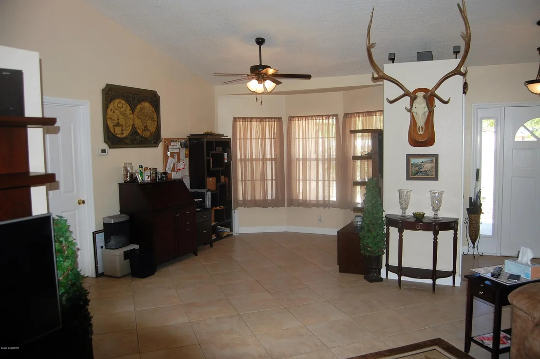 Photo of 8173 Windover Way