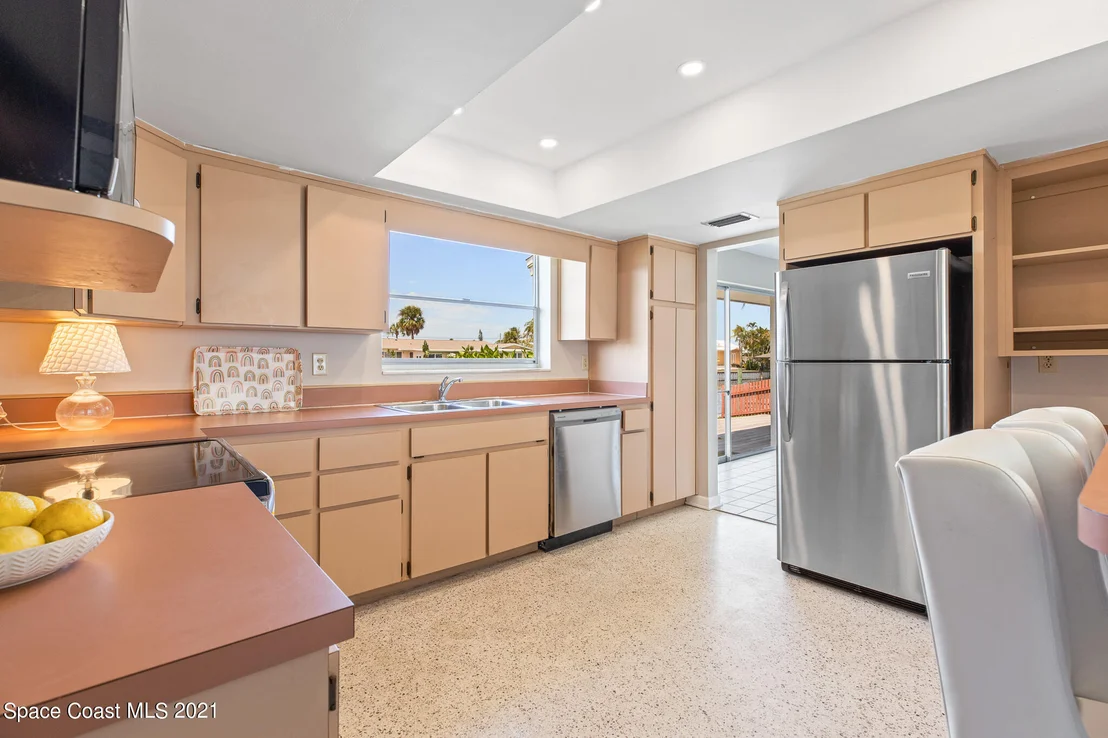Photo of 485 Penguin Drive