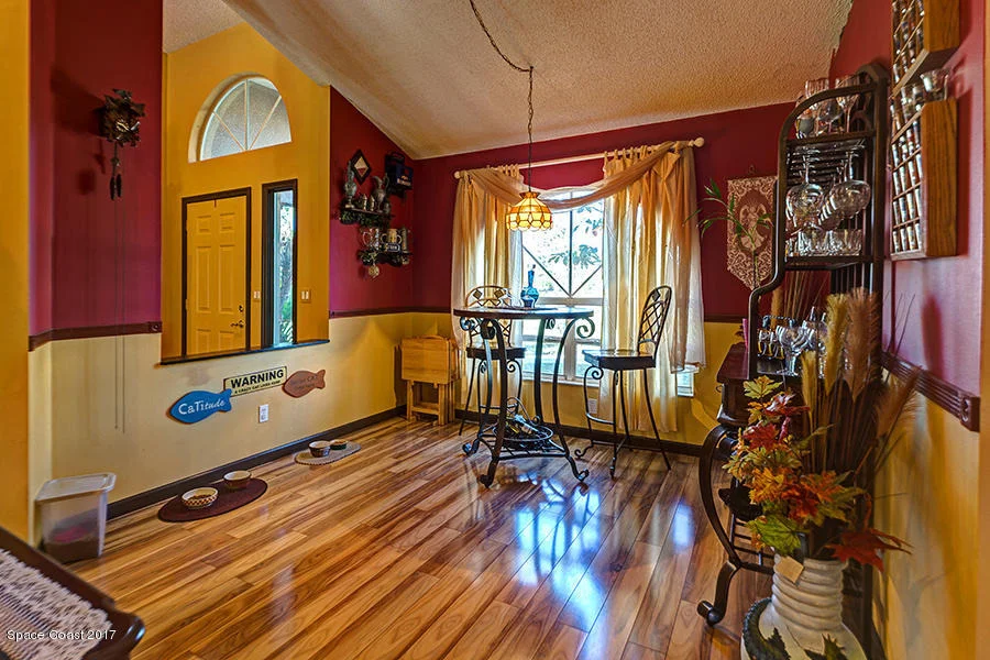 Photo of 904 Bluegrass Lane