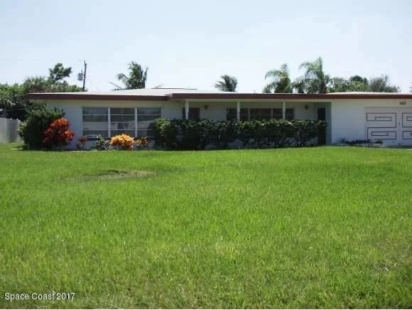 Photo of 143 Cocoa Avenue