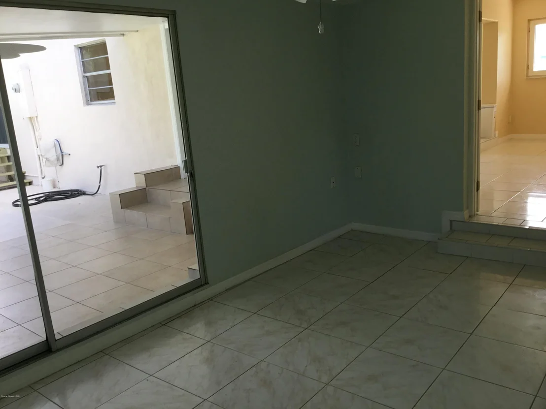 Photo of 2925 Garden Terrace NE