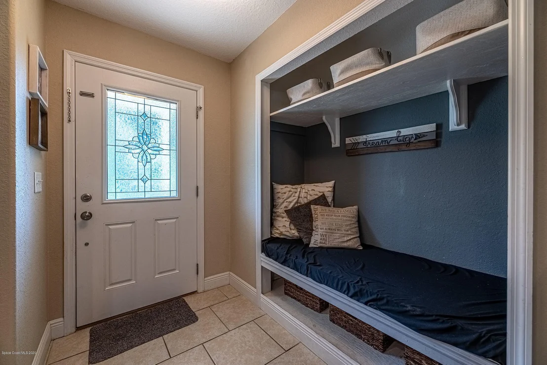 Photo of 2622 Diplomat Drive