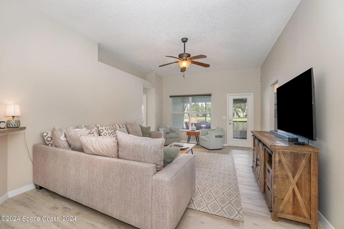 Photo of 2370 Stratford Pointe Drive