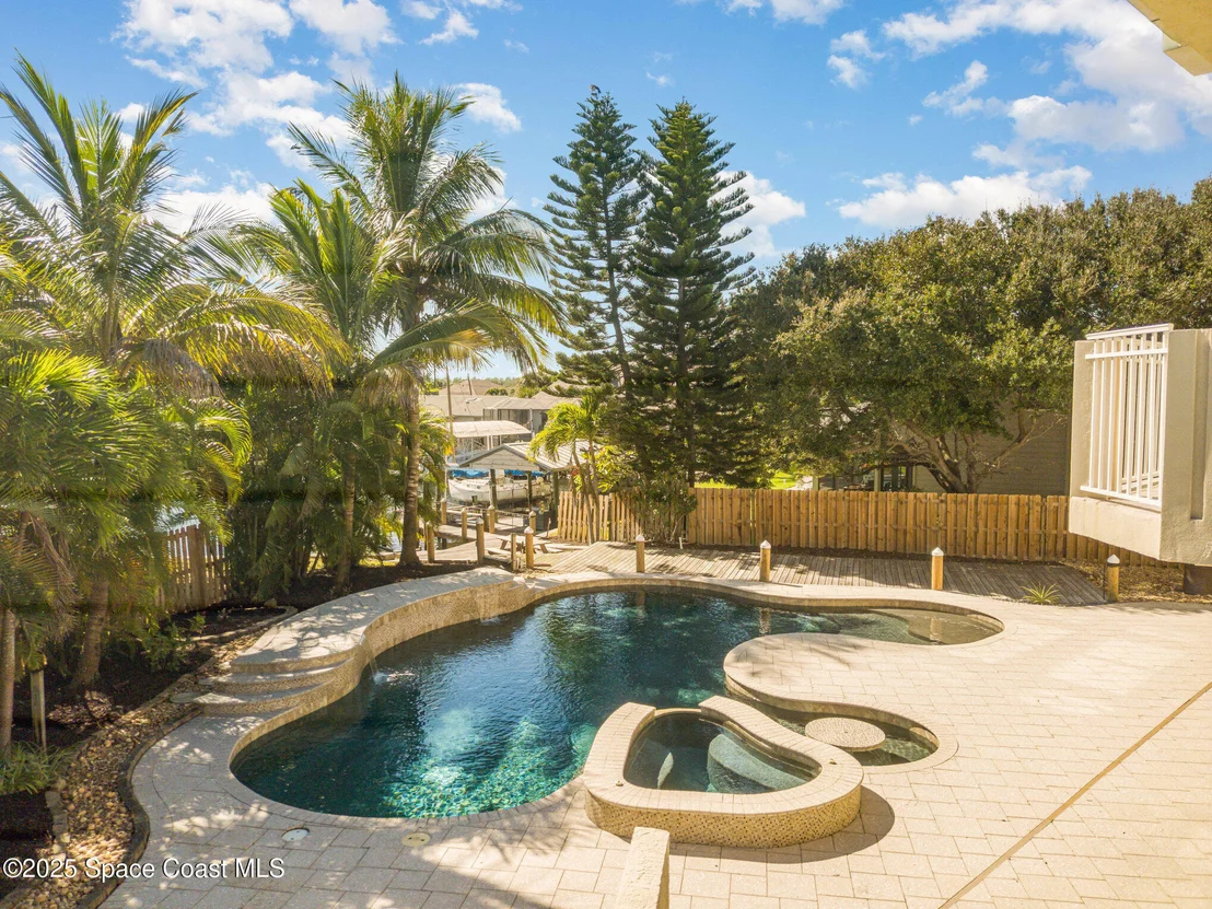 Photo of 117 Mohican Way