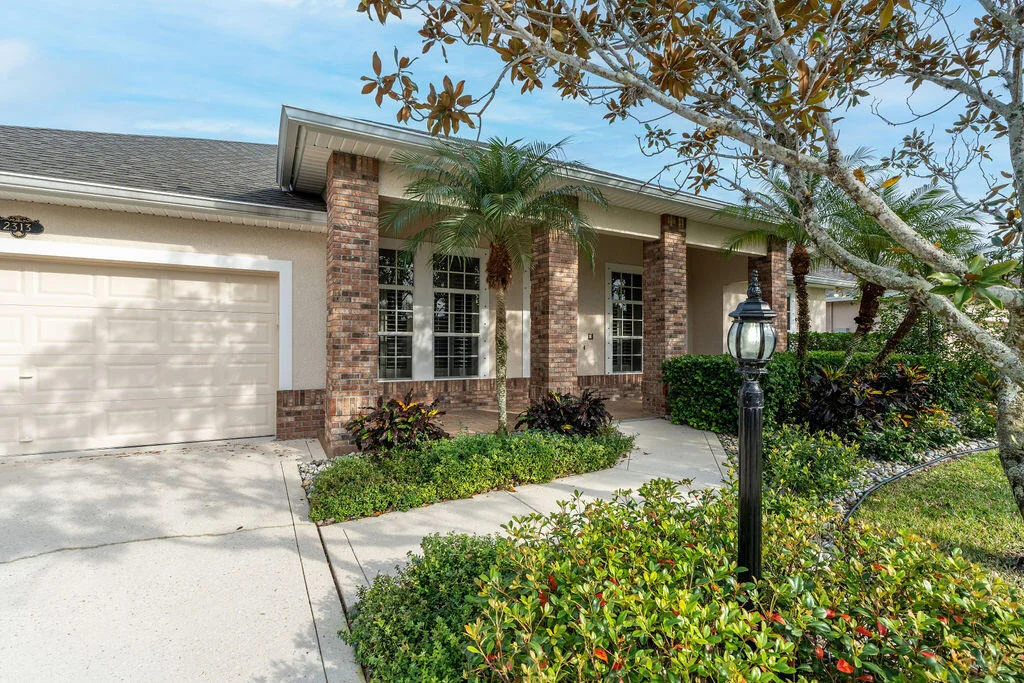 Photo of 2313 Woodfield Circle