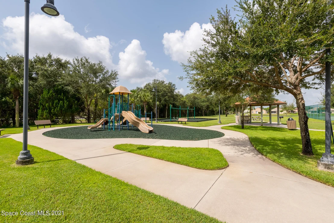 Photo of 245 Dryden Circle