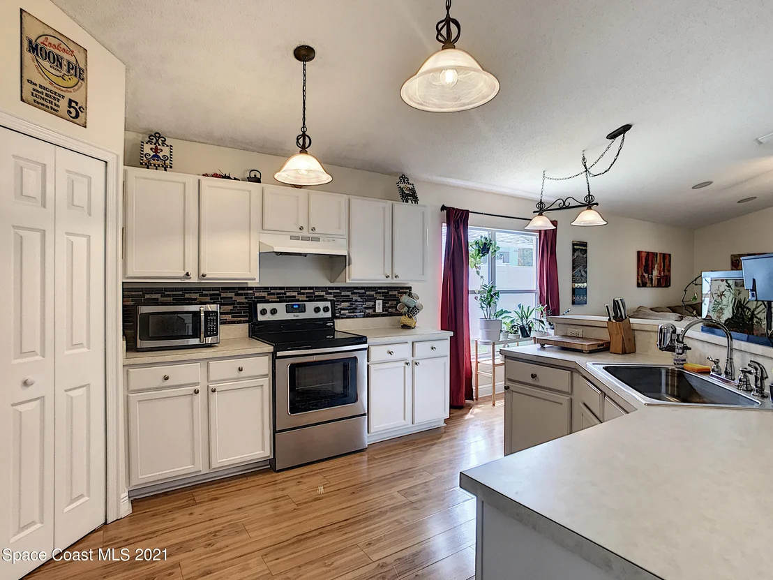 Photo of 893 Shaw Circle