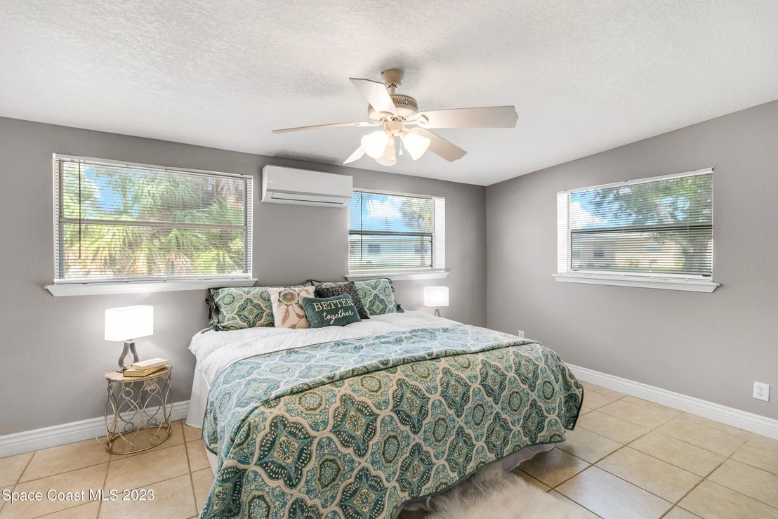 Photo of 1297 Ridgewood Drive
