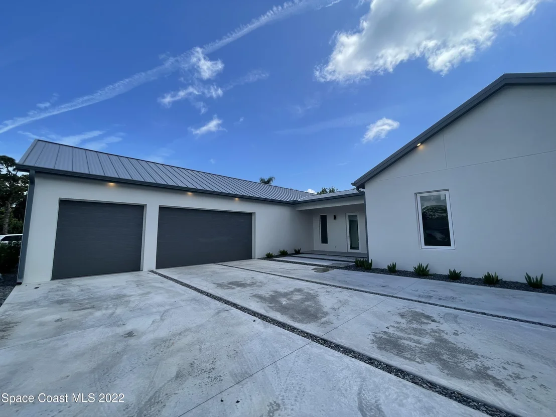 Photo of 2619 Forest Drive