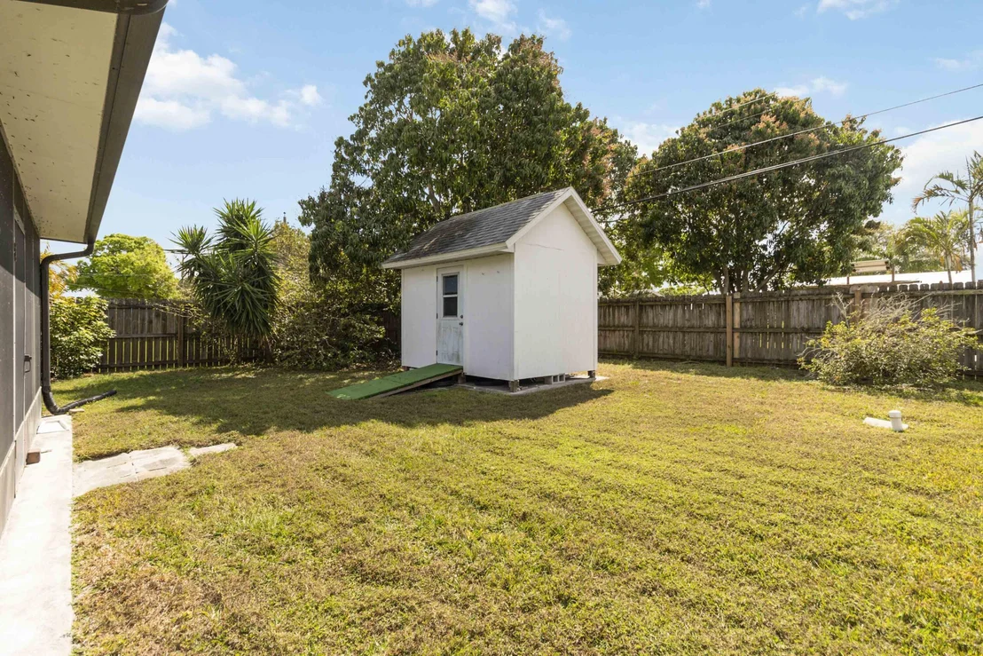 Photo of 2591 King Richard Road