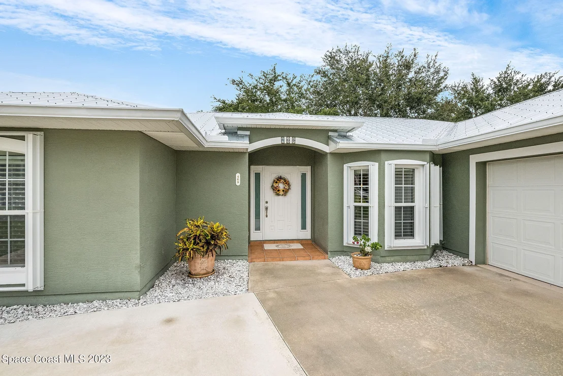 Photo of 468 Biscayne Lane