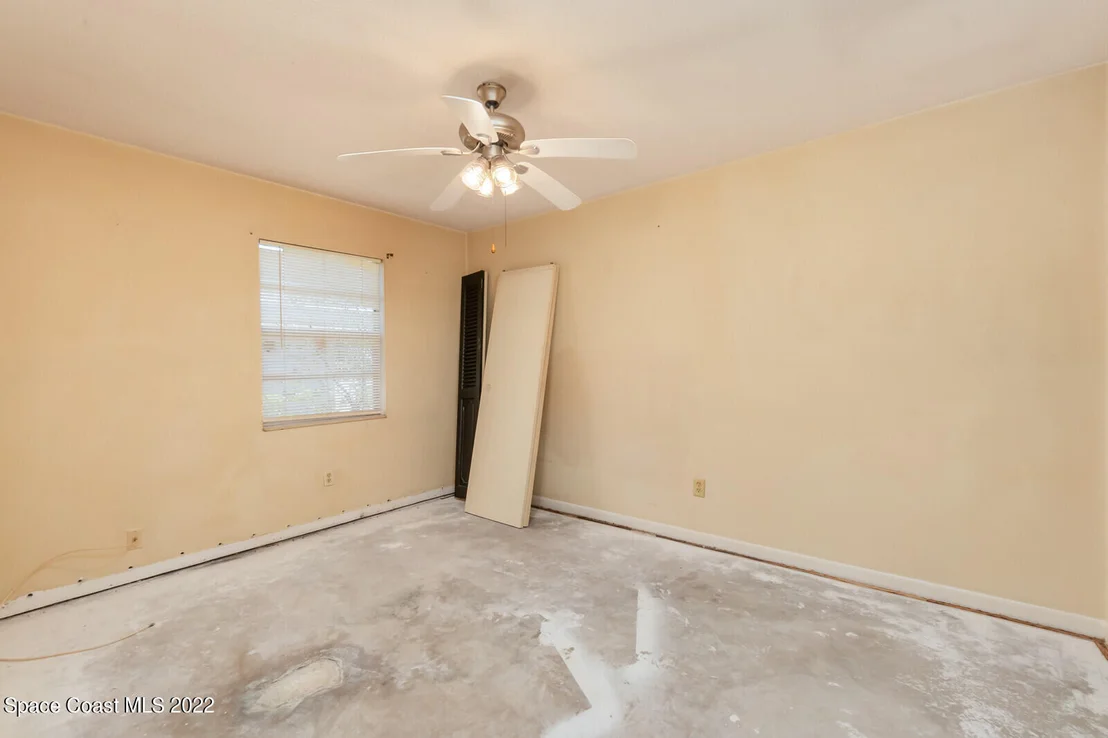 Photo of 2889 Wright Avenue