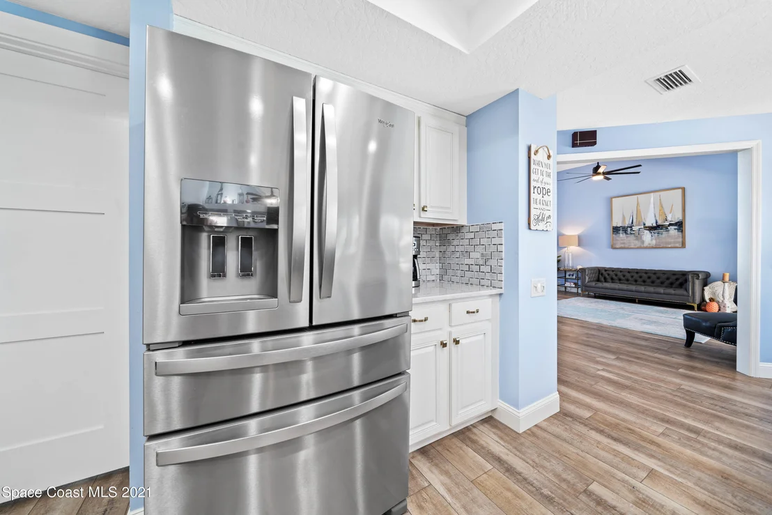 Photo of 209 Lanternback Island Drive