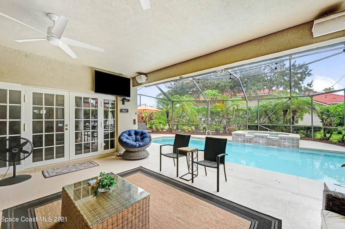 Photo of 687 Nicklaus Drive