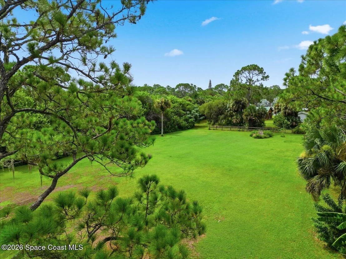 Photo of 1740 Vally Road