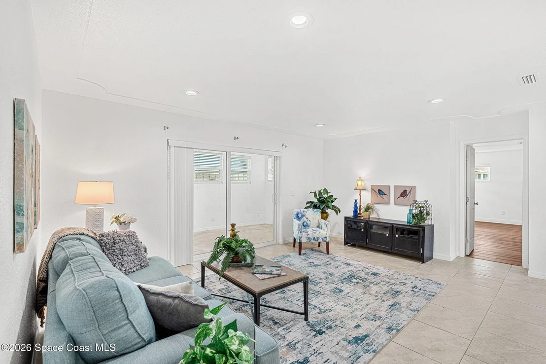 Photo of 135 Oakledge Drive