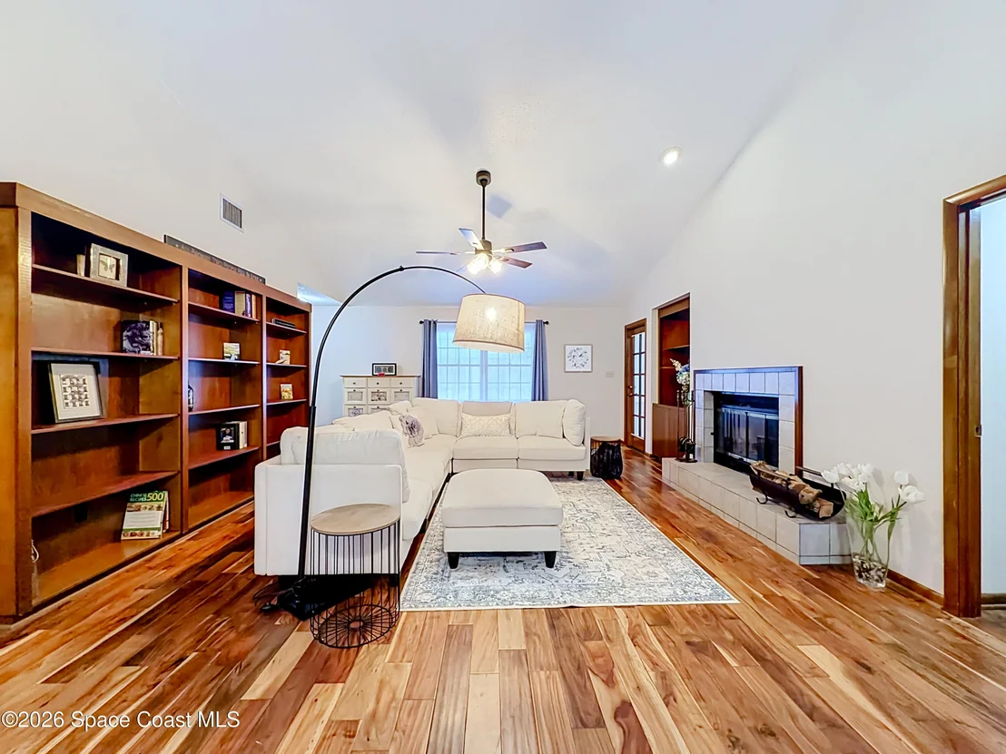 Photo of 7104 Bledsoe Avenue