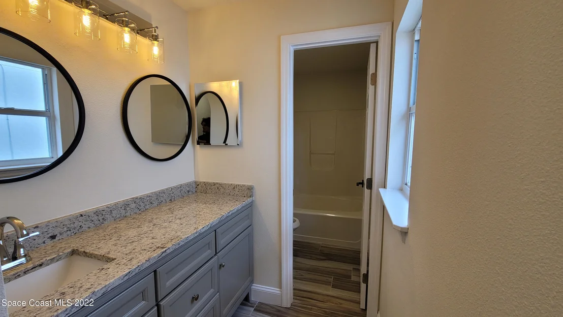 Photo of 2111 Spring Creek Circle NE