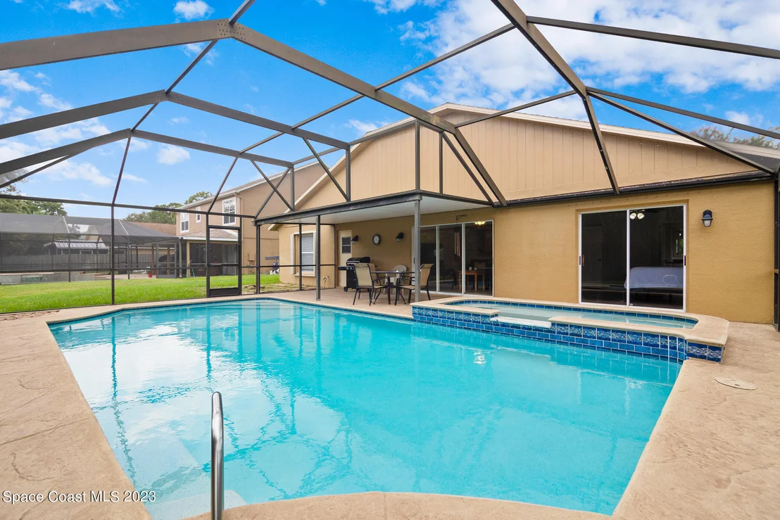 Photo of 4595 Willow Bend Drive