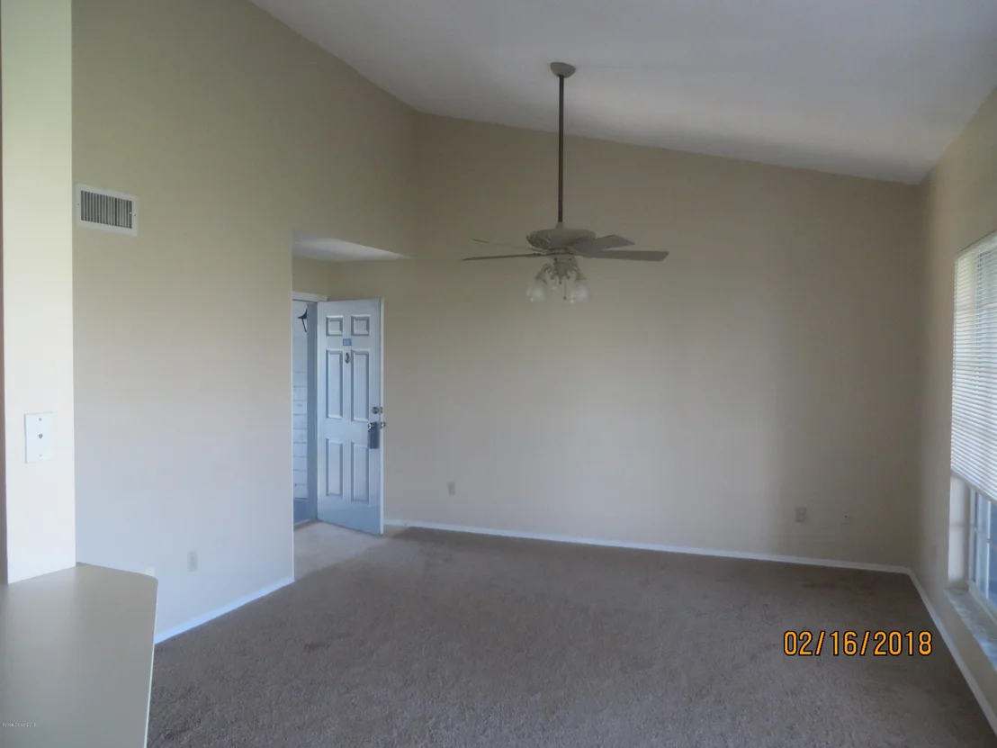 Photo of Unit 202A at 7420 N Highway 1