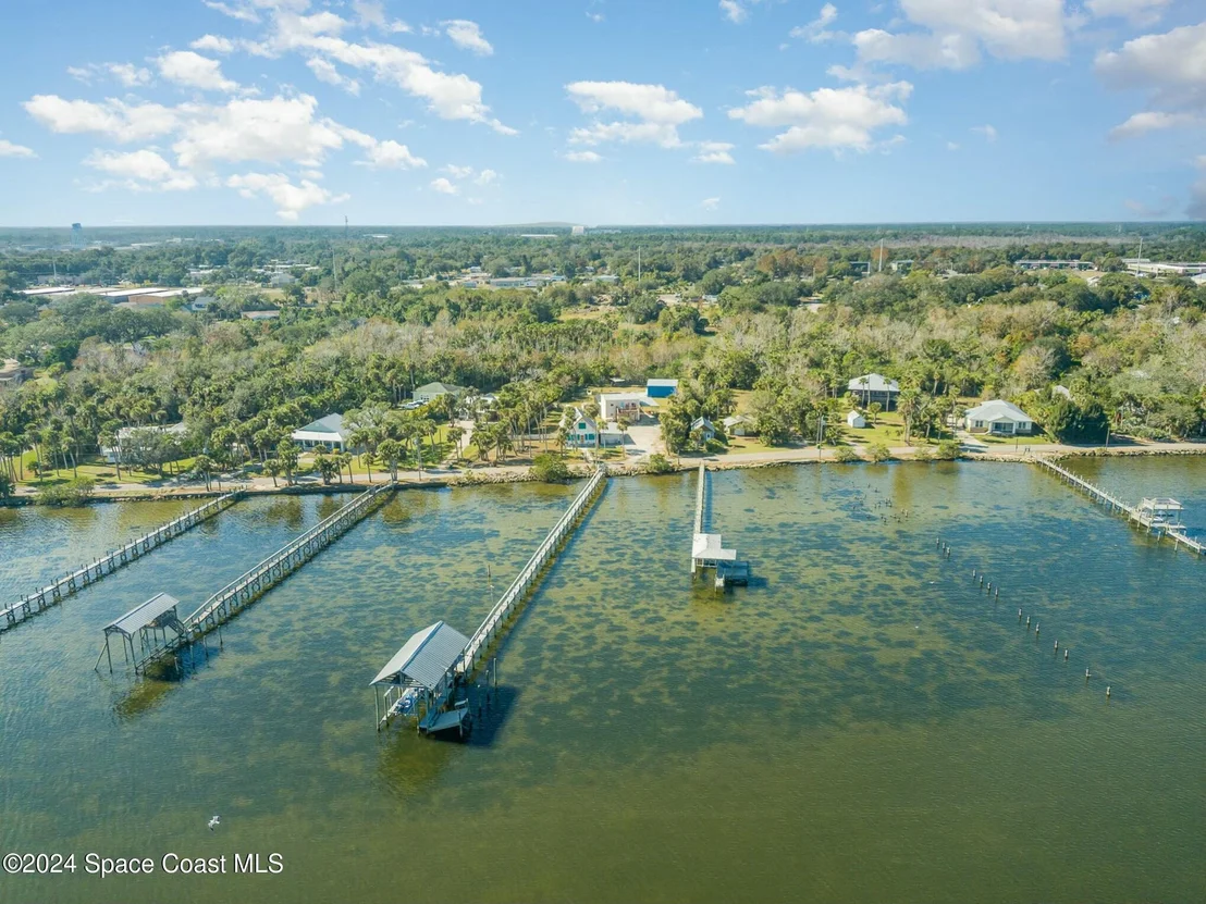 Photo of 3755 N Indian River Drive