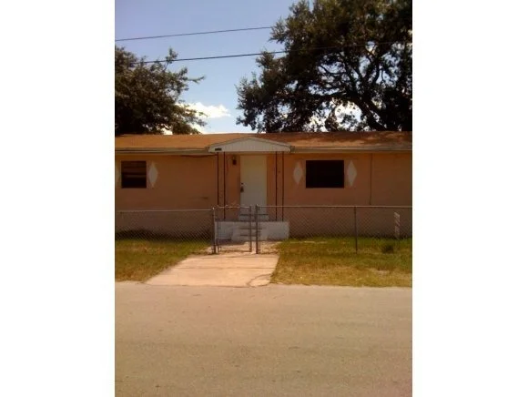 Photo of 1065 Mathers
