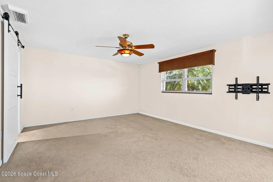 Photo of 27 Westview Lane