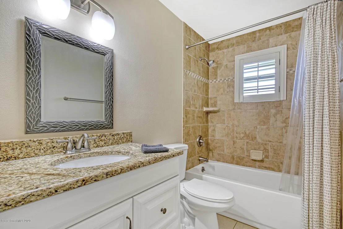 Photo of 1004 Cedarbrook Court